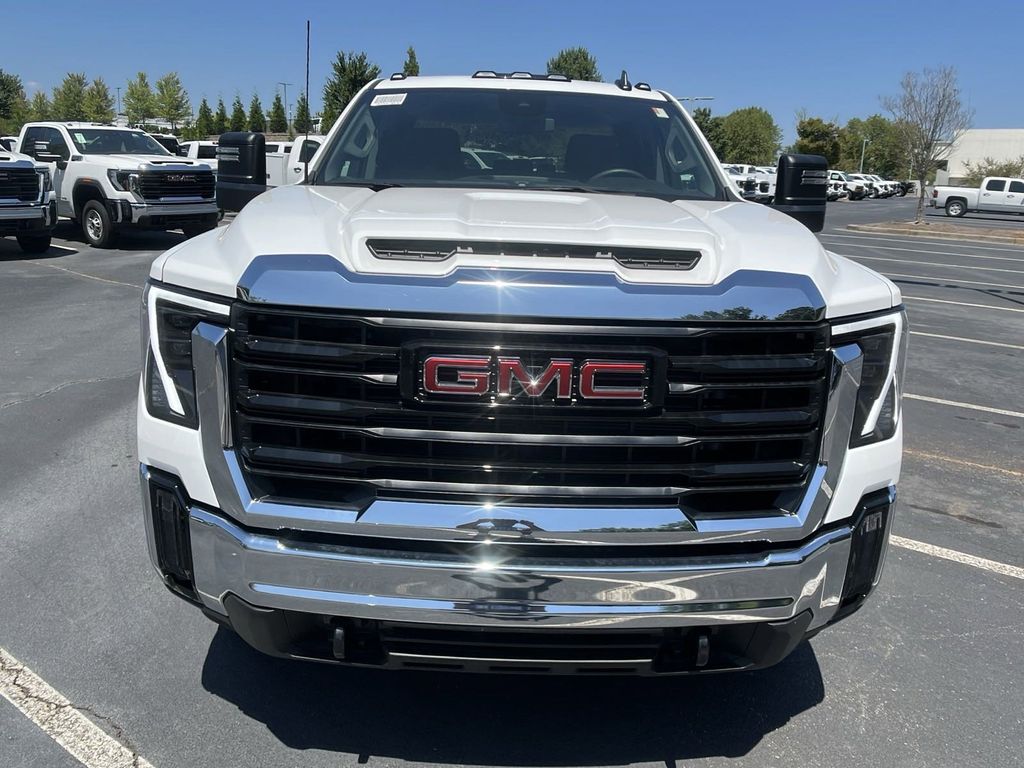 new 2024 GMC Sierra 2500HD car, priced at $48,933