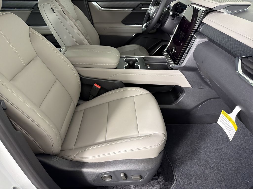 new 2026 GMC Acadia car, priced at $51,625