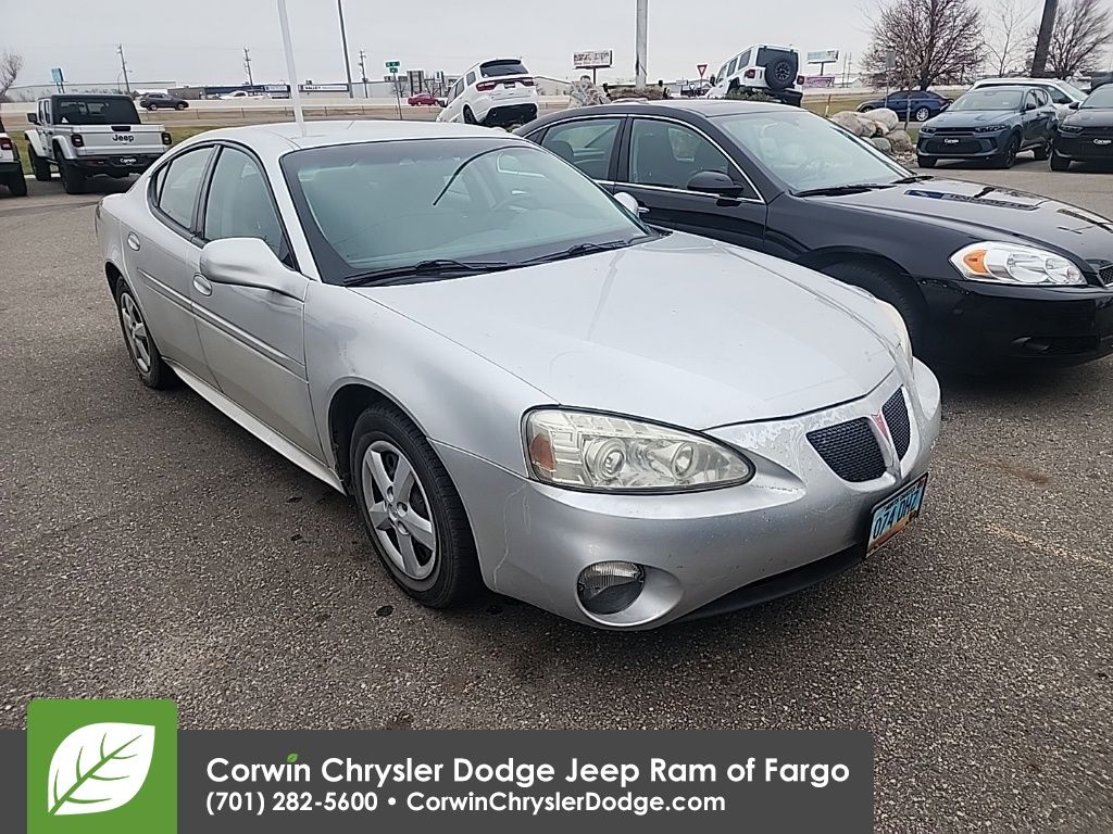 used 2005 Pontiac Grand Prix car, priced at $4,000