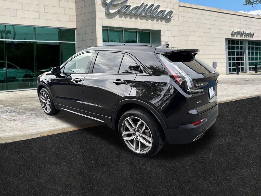 used 2023 Cadillac XT4 car, priced at $37,750