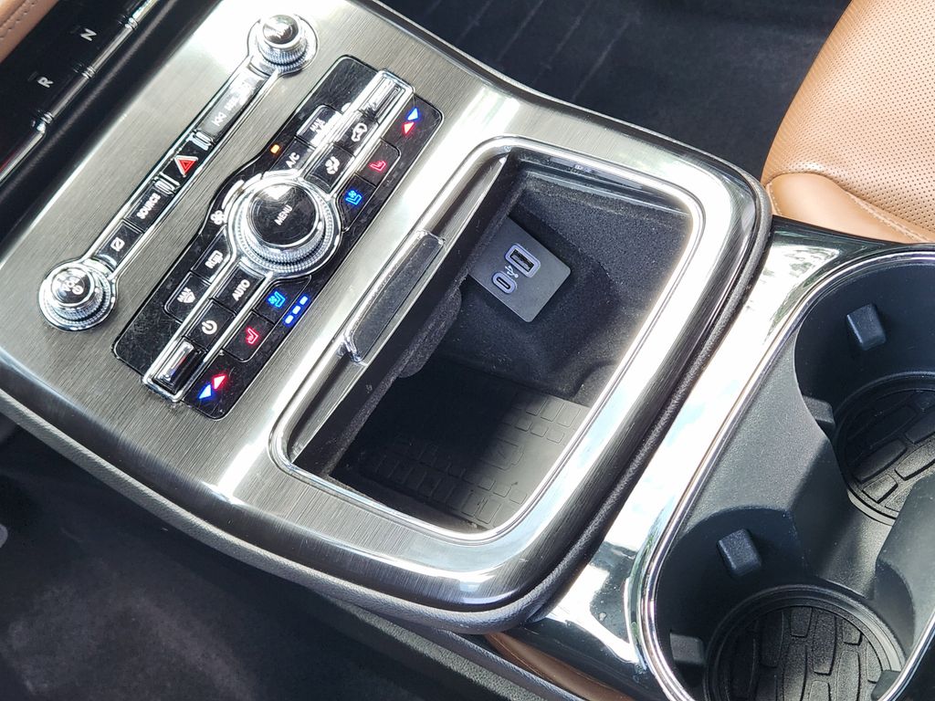 used 2022 Lincoln Nautilus car, priced at $37,131