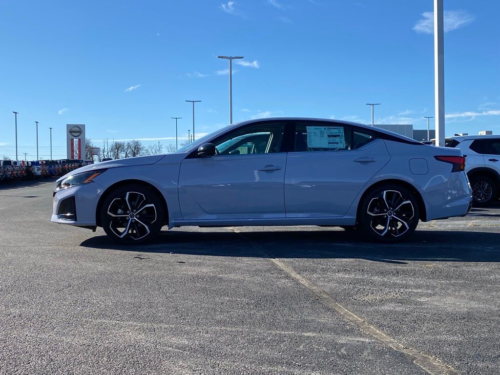 new 2025 Nissan Altima car, priced at $32,190