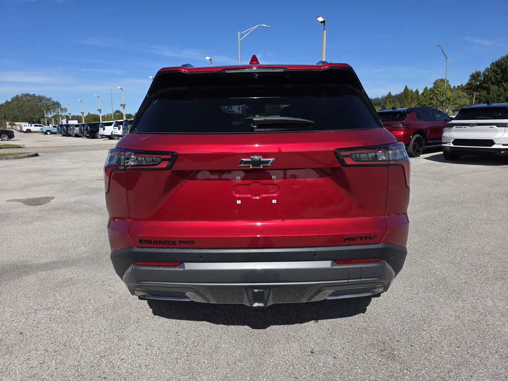 new 2026 Chevrolet Equinox car, priced at $33,395
