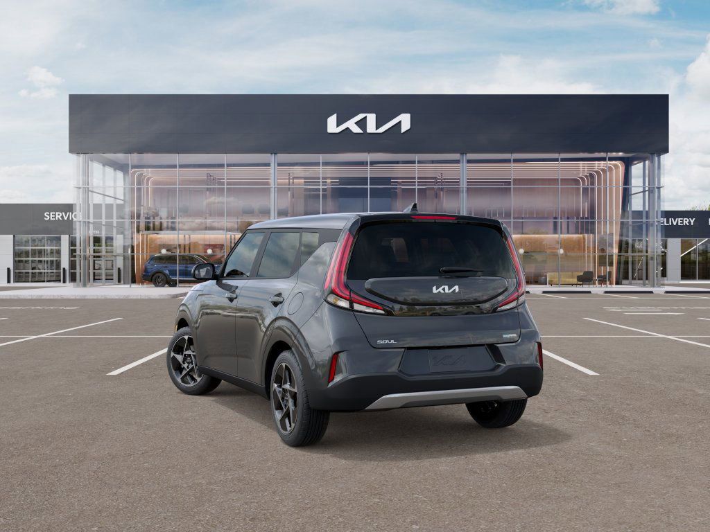 new 2025 Kia Soul car, priced at $24,306