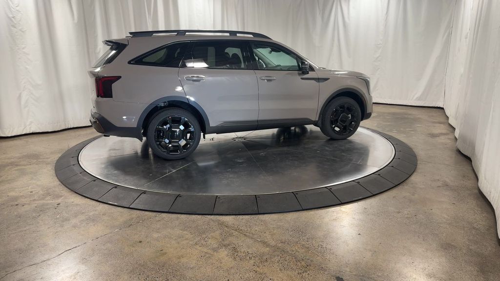 new 2025 Kia Sorento car, priced at $43,314
