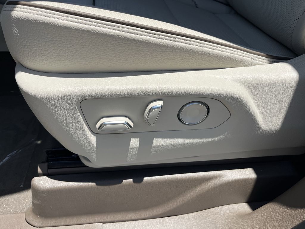 new 2025 GMC Yukon XL car, priced at $84,760