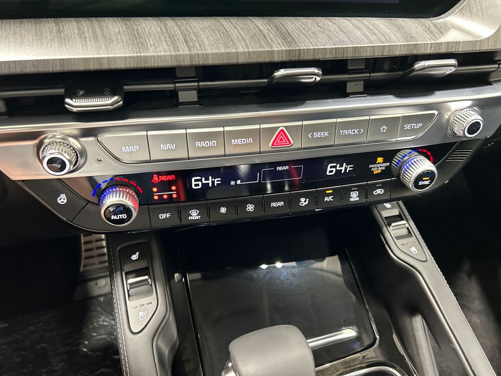 new 2025 Kia Telluride car, priced at $48,674