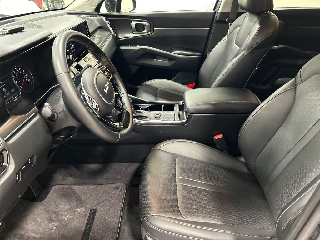used 2022 Kia Sorento car, priced at $26,967