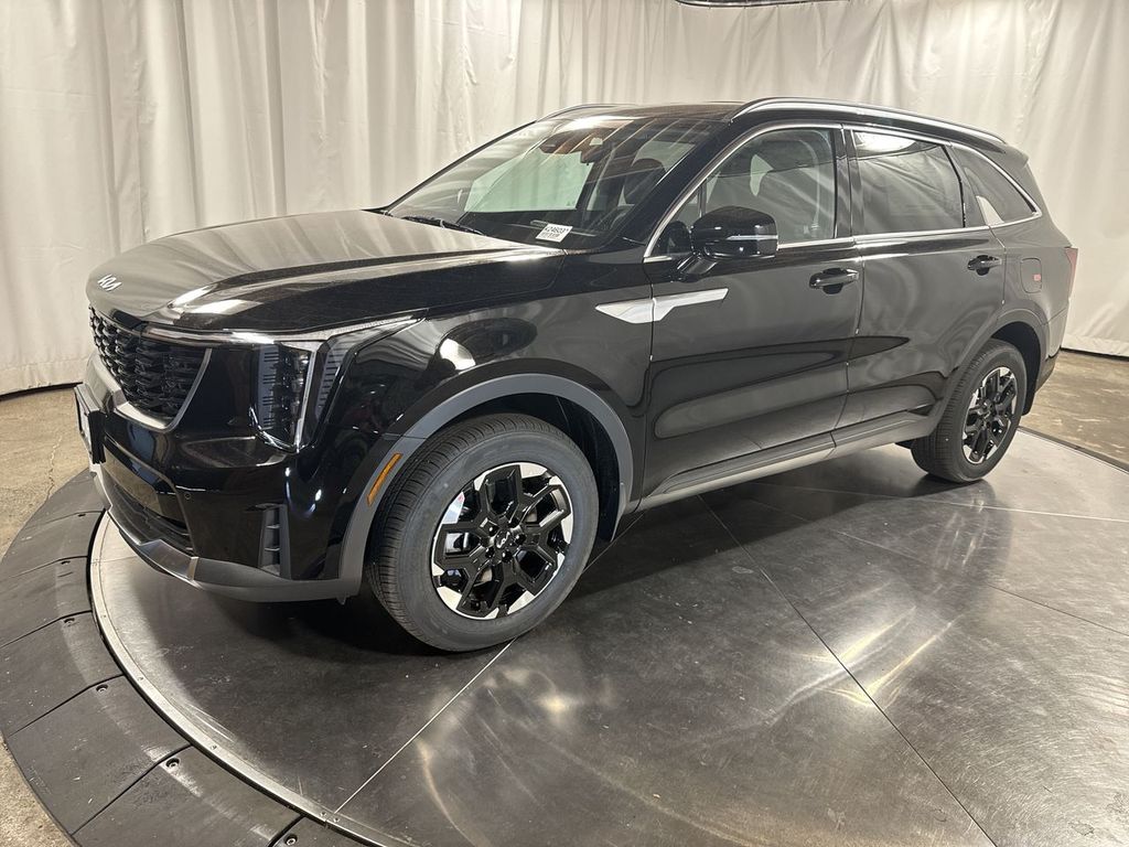 new 2025 Kia Sorento car, priced at $36,746