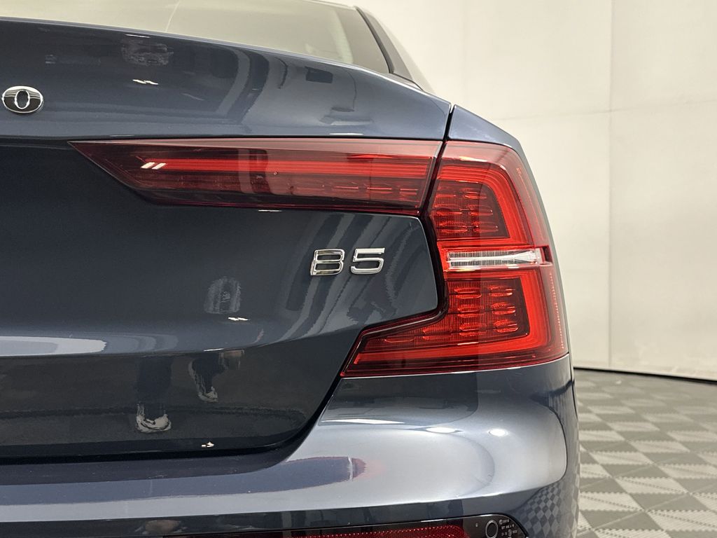 used 2024 Volvo S60 car, priced at $30,497