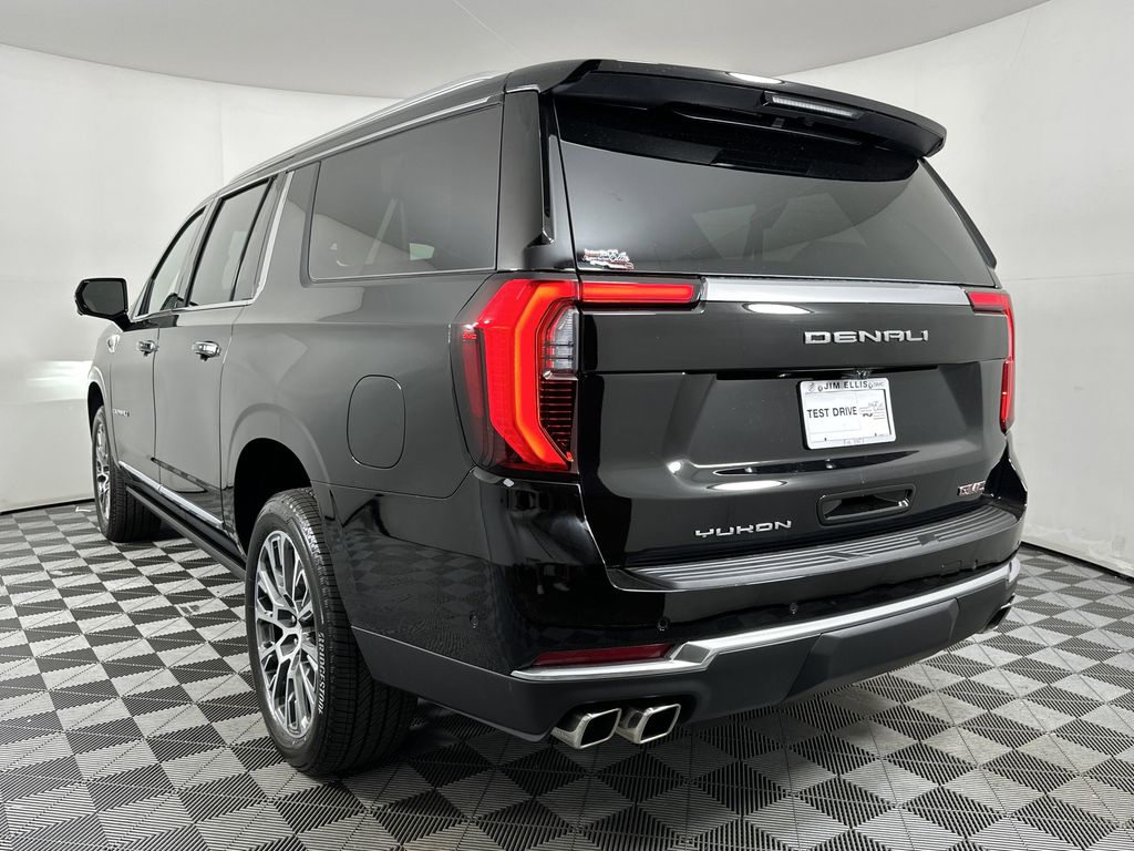 new 2025 GMC Yukon XL car, priced at $91,759