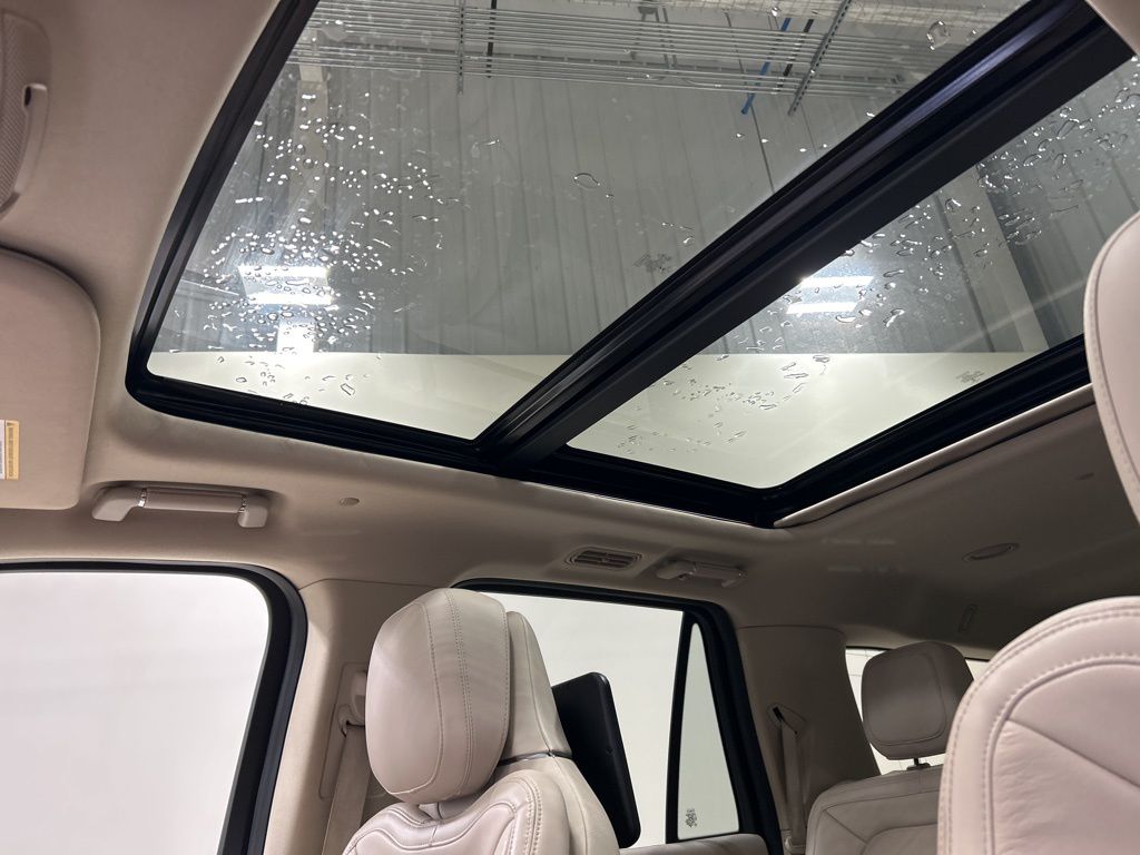 used 2020 Lincoln Navigator L car, priced at $33,234