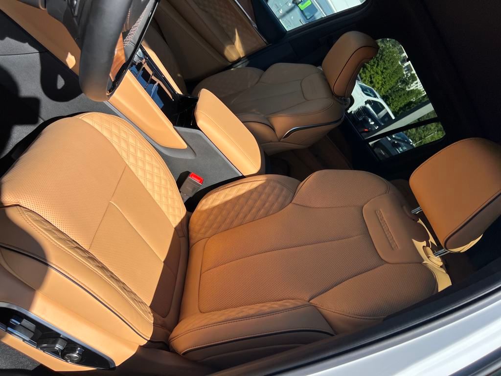 new 2025 Jeep Grand Cherokee car, priced at $66,990
