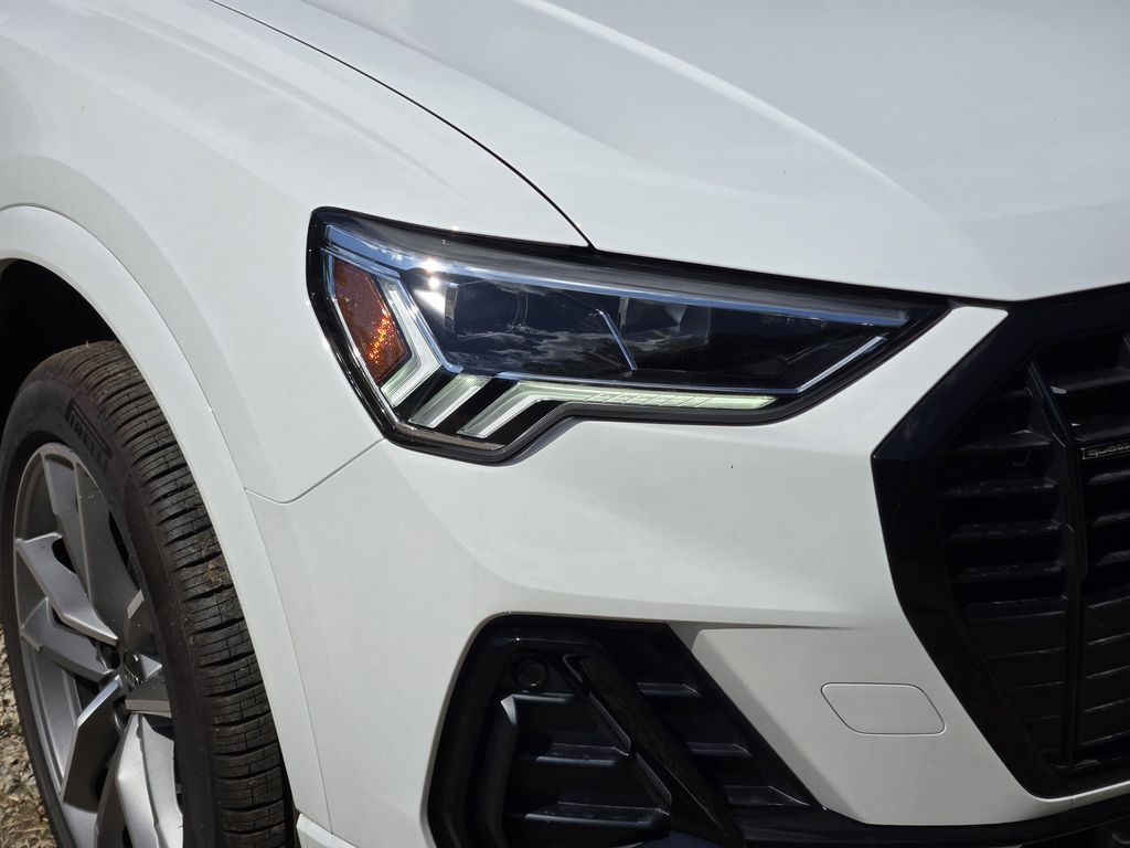 new 2025 Audi Q3 car, priced at $45,515
