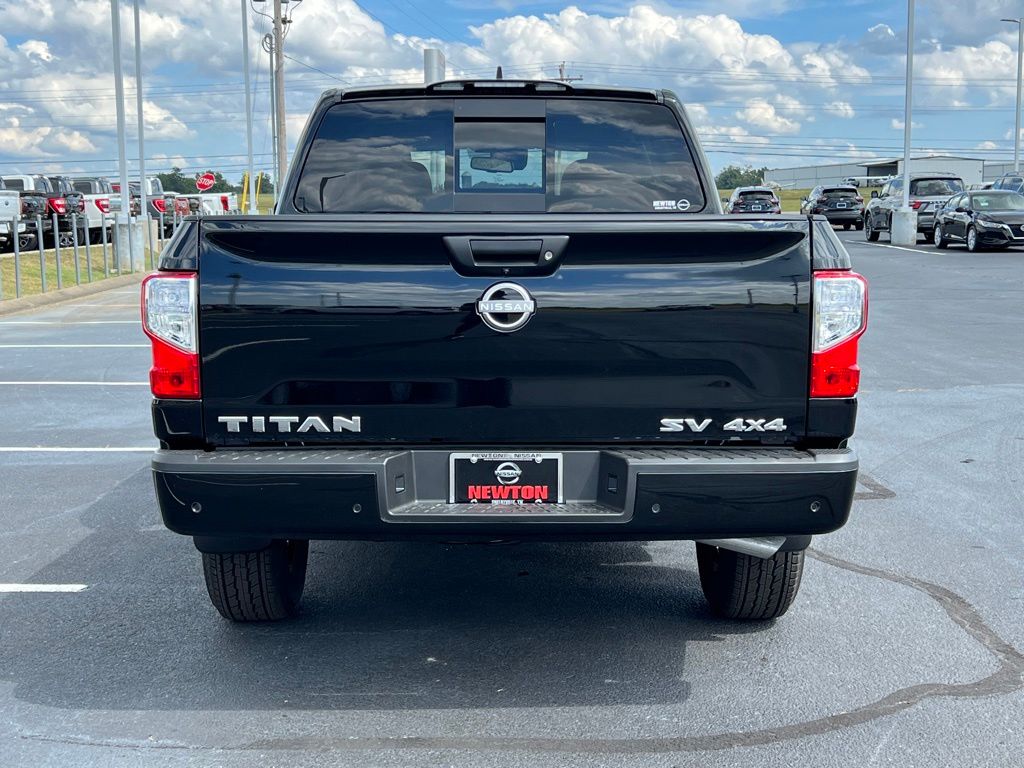 new 2024 Nissan Titan car, priced at $45,130