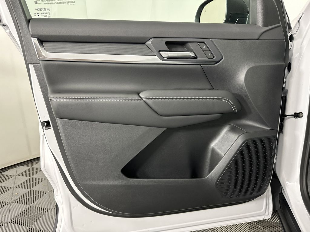 new 2025 GMC Terrain car, priced at $30,395