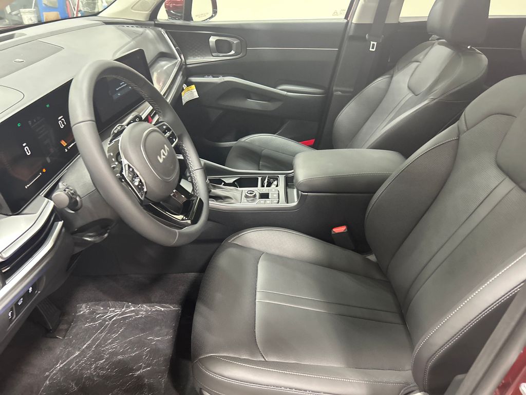 new 2025 Kia Sorento car, priced at $38,602