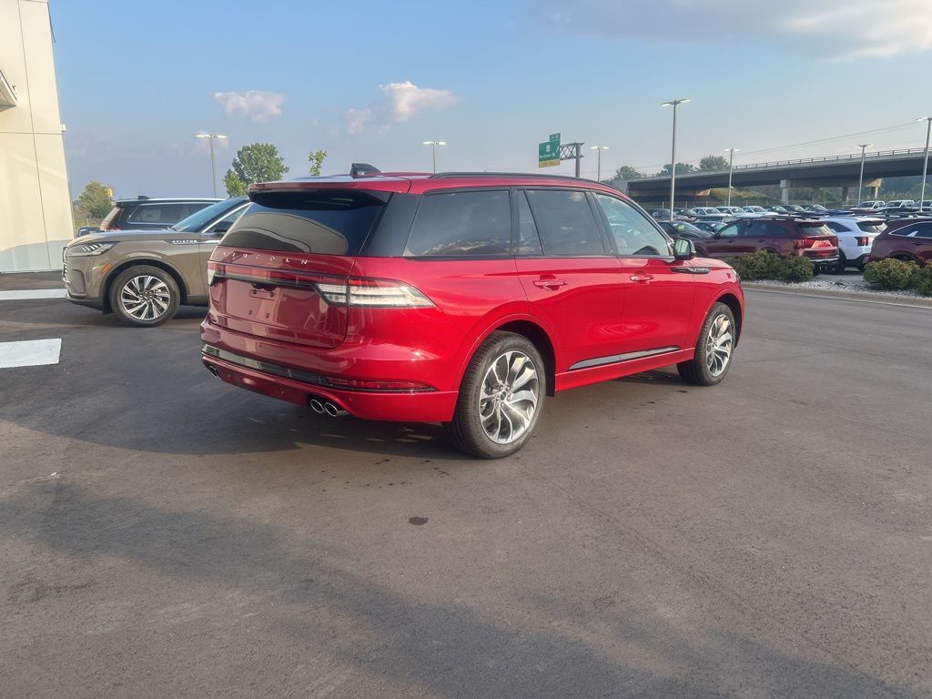 new 2025 Lincoln Aviator car, priced at $69,075