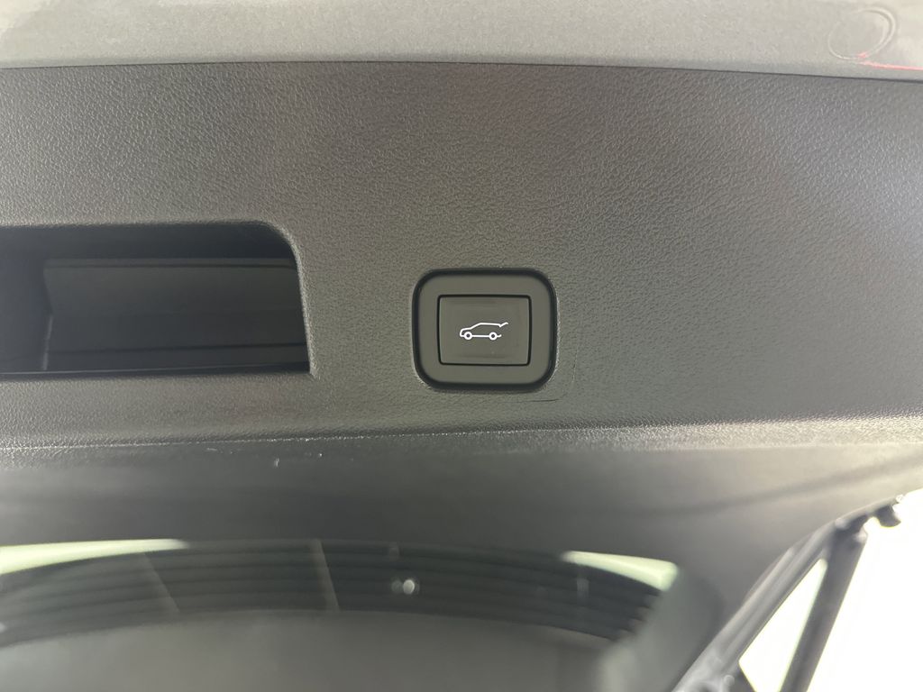new 2025 GMC Acadia car, priced at $45,824