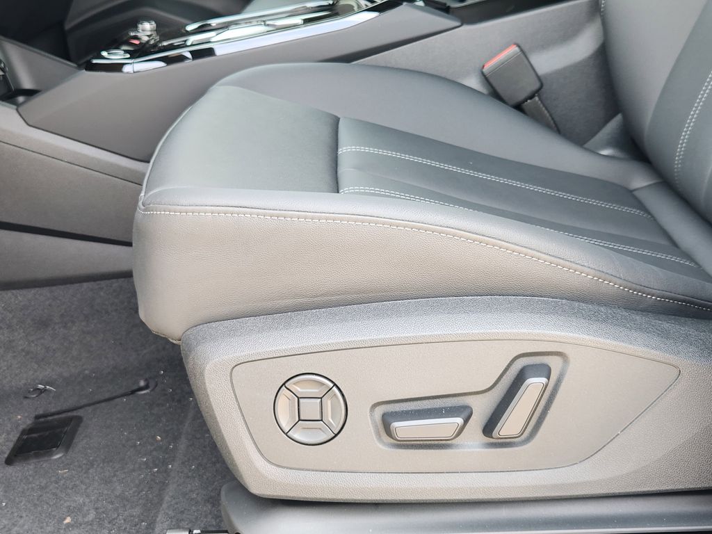 new 2025 Audi e-tron car, priced at $71,000