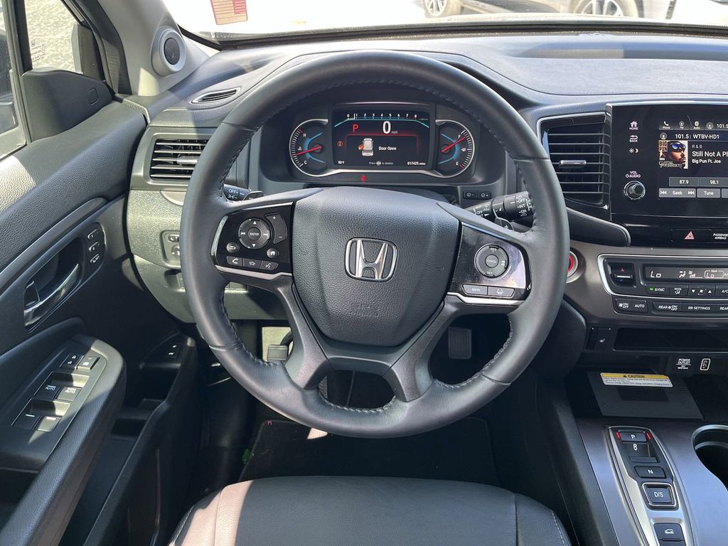 used 2022 Honda Pilot car, priced at $32,689