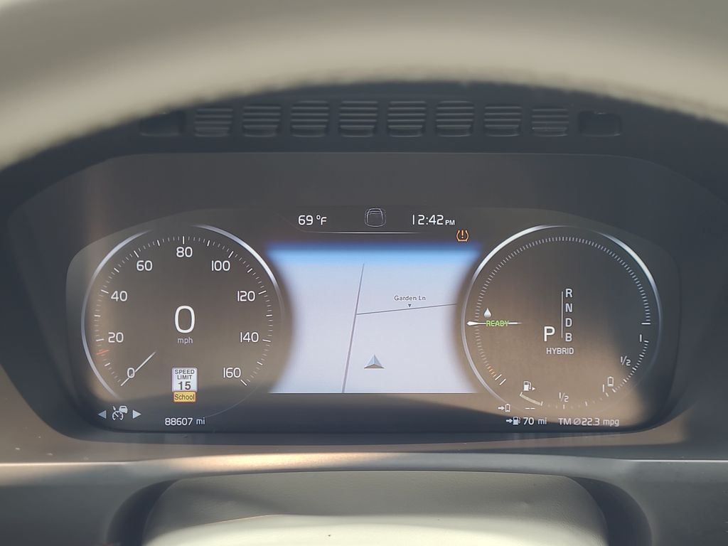 used 2017 Volvo XC90 Hybrid car, priced at $23,466