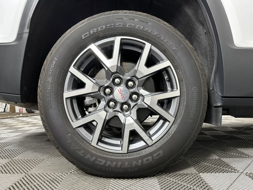 used 2023 GMC Acadia car, priced at $35,499