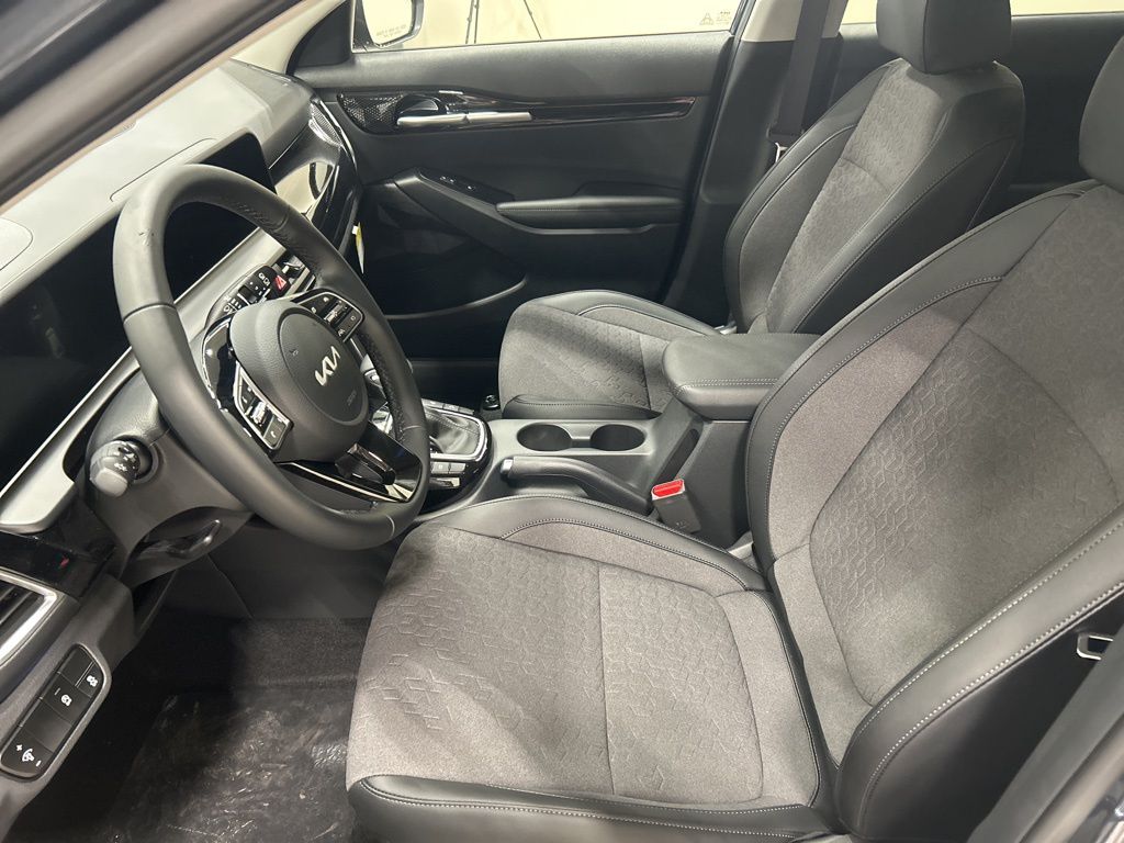 new 2026 Kia Seltos car, priced at $27,108