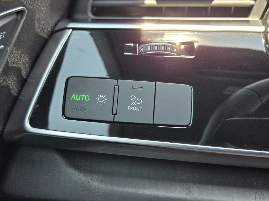 used 2023 Audi Q7 car, priced at $39,991