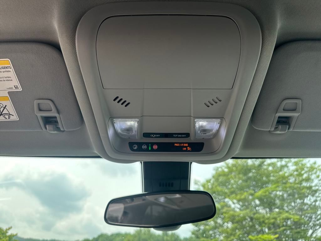 used 2021 Chevrolet Equinox car, priced at $13,300