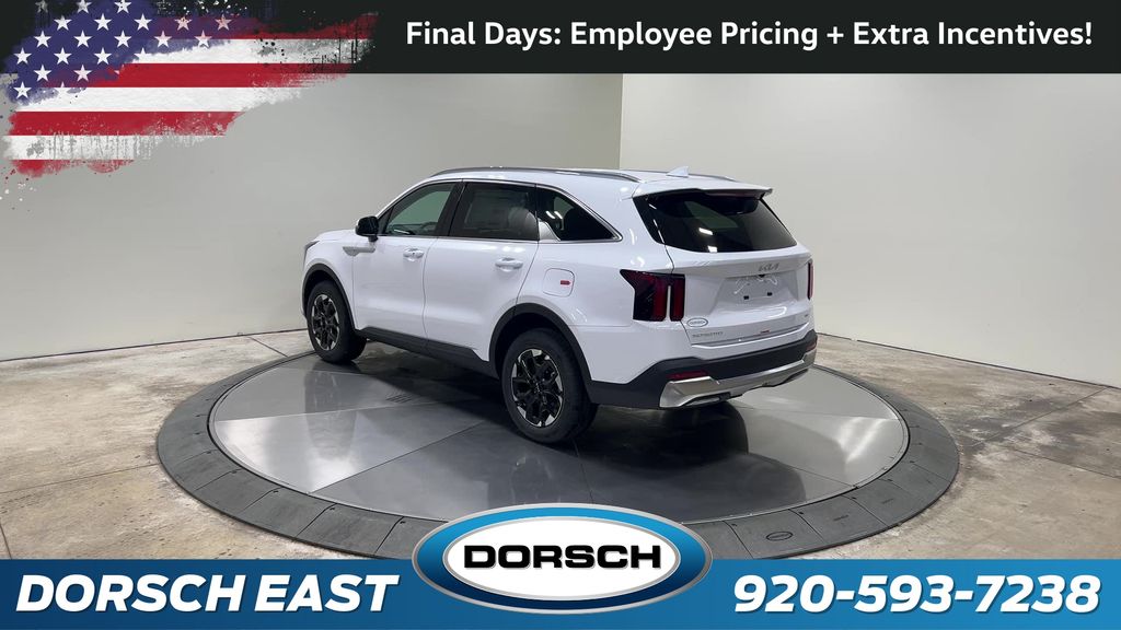 new 2025 Kia Sorento car, priced at $35,652