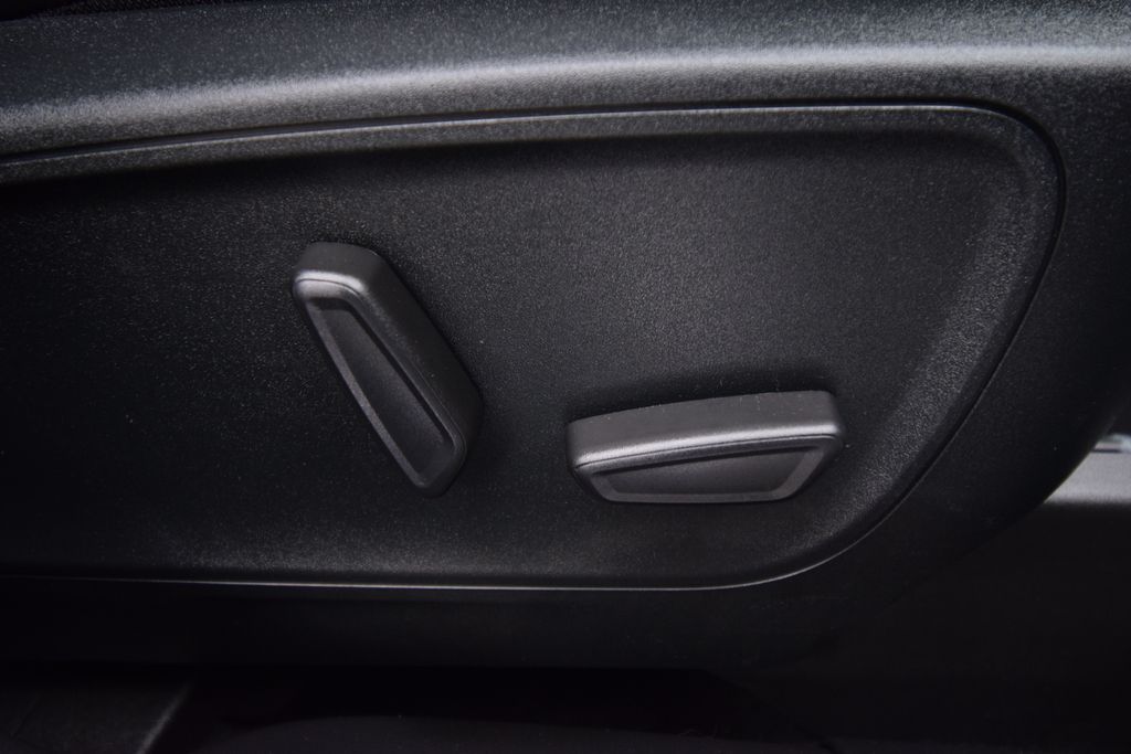 used 2022 Ford Escape car, priced at $21,800