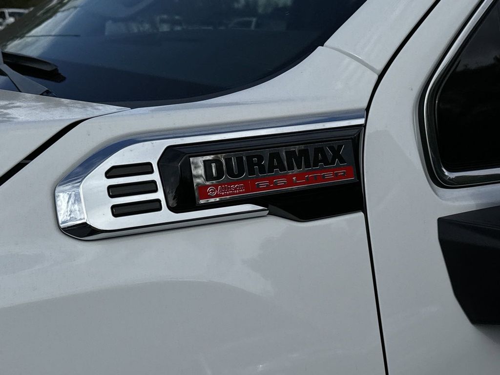 new 2025 GMC Sierra 2500HD car, priced at $85,547