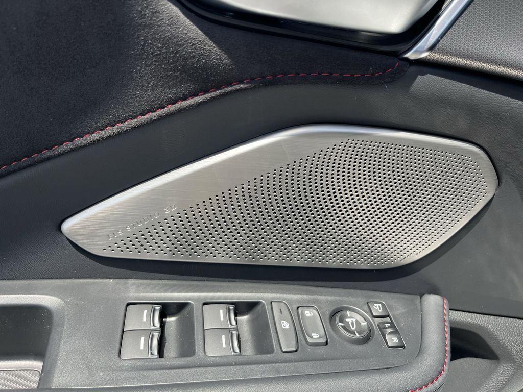 new 2025 Acura RDX car, priced at $56,400
