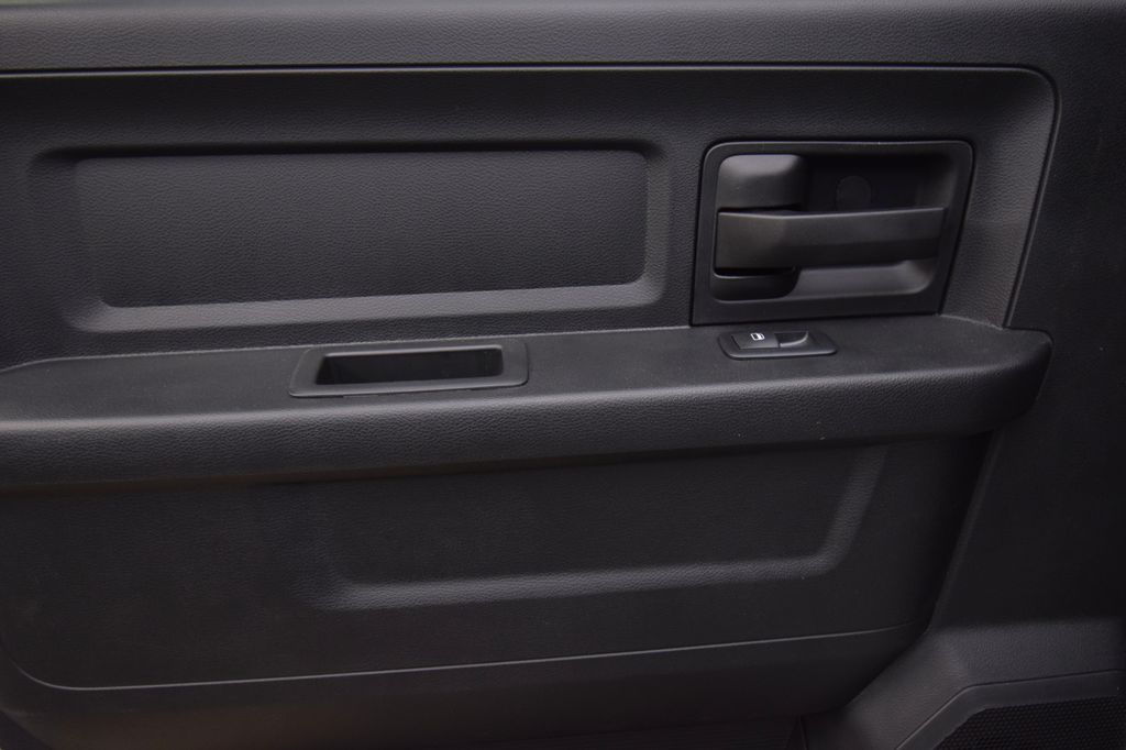 new 2024 Ram 3500 car, priced at $64,621