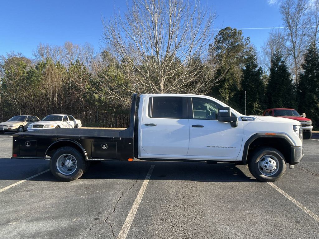 new 2025 GMC Sierra 3500HD car, priced at $54,643