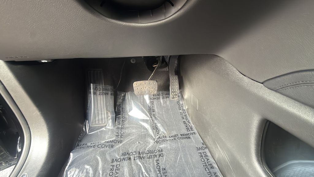 used 2025 Cadillac XT5 car, priced at $46,200