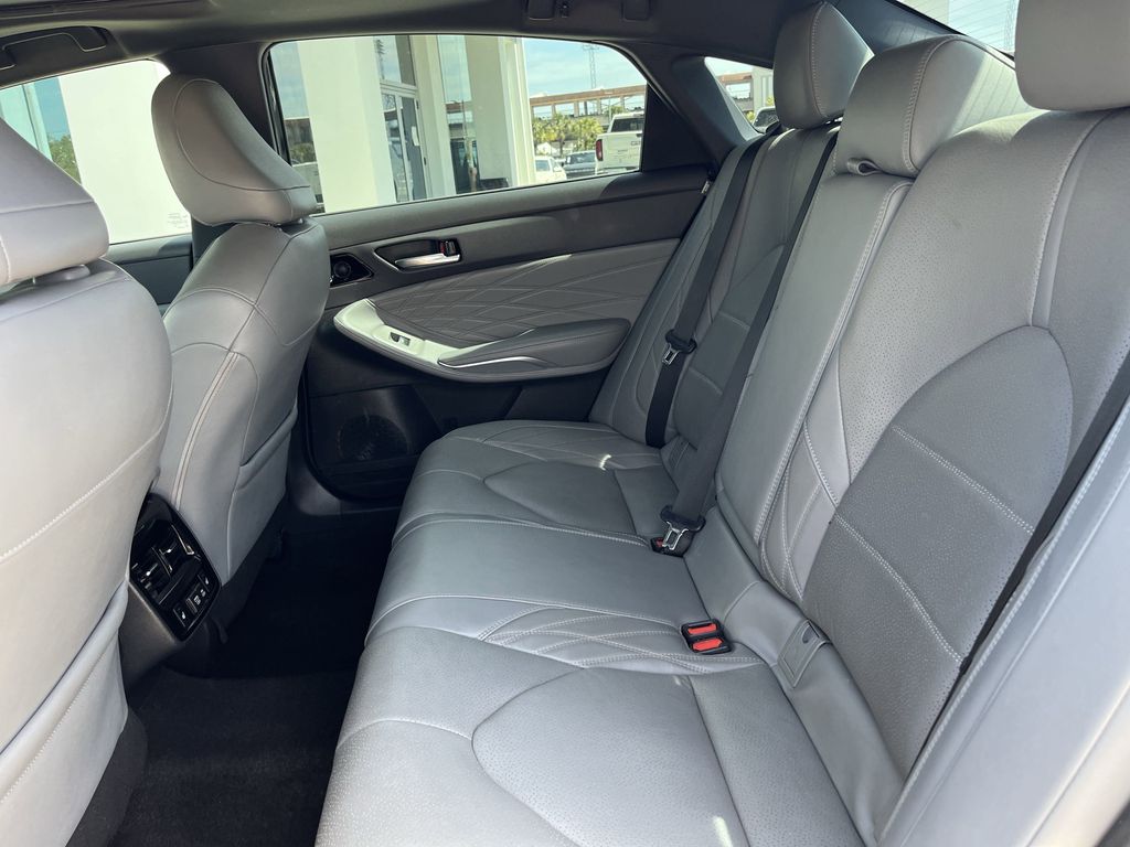used 2021 Toyota Avalon Hybrid car, priced at $25,997