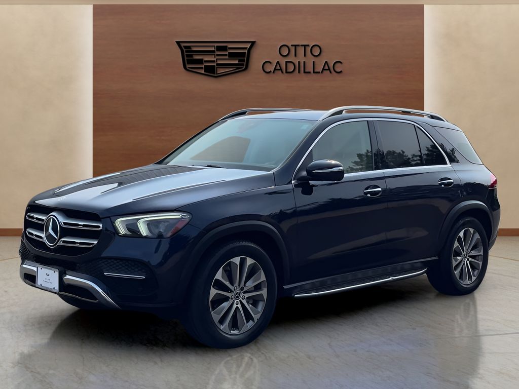 used 2022 Mercedes-Benz GLE car, priced at $44,000