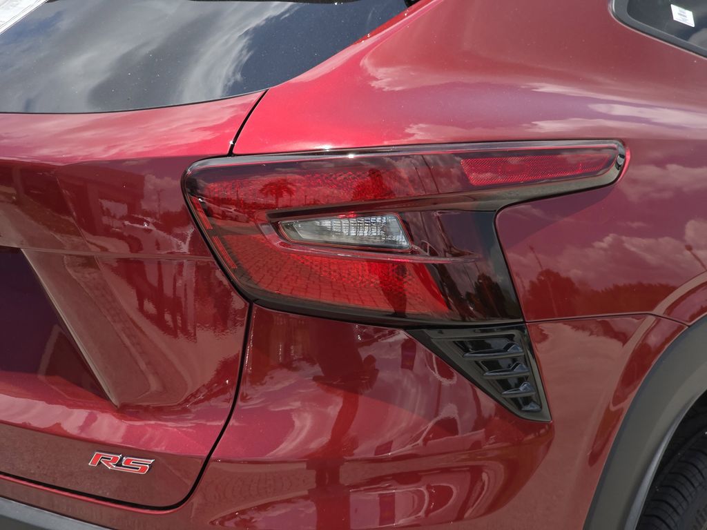 new 2025 Chevrolet Trax car, priced at $27,224