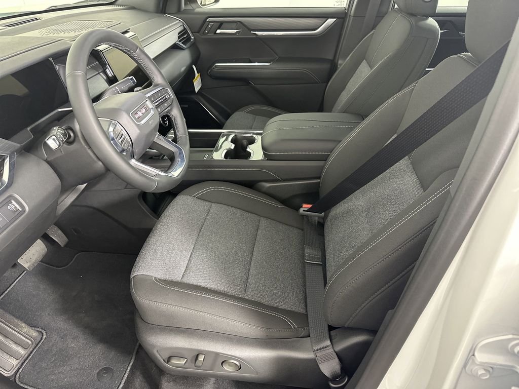 new 2025 GMC Acadia car, priced at $42,395