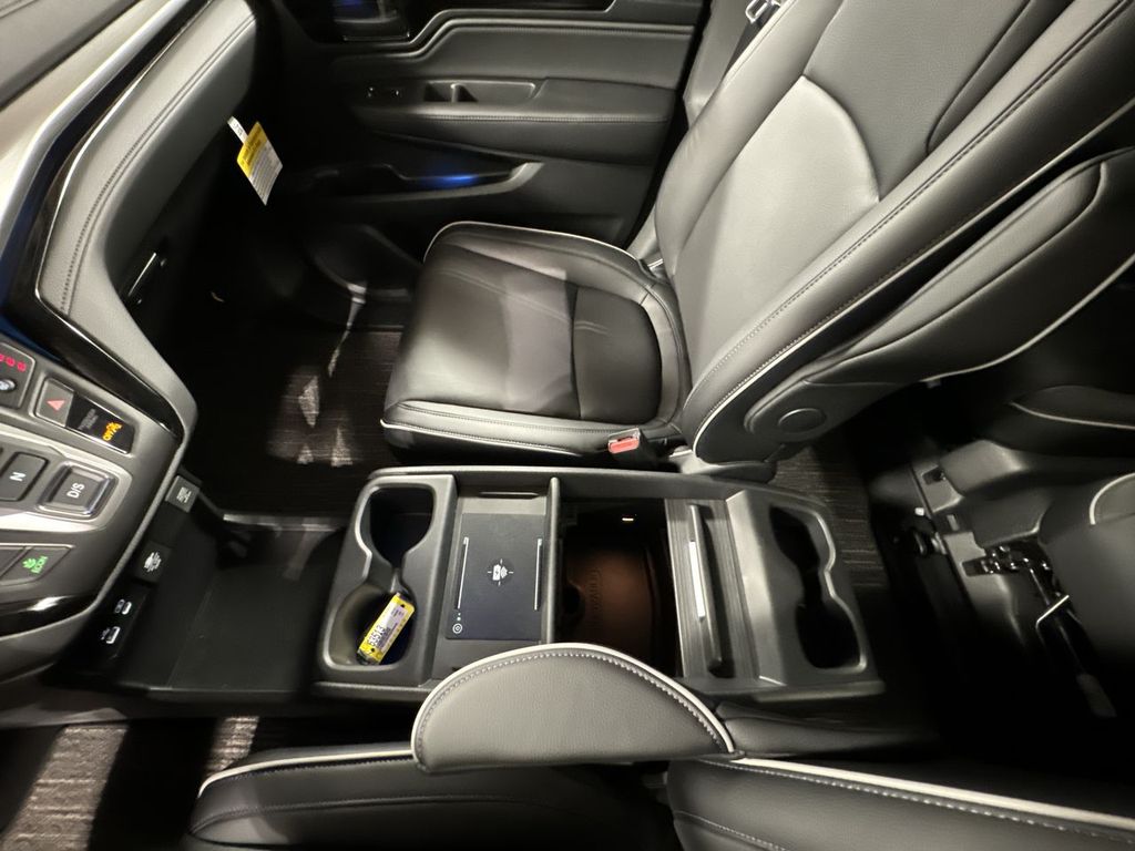 new 2025 Honda Odyssey car, priced at $48,360