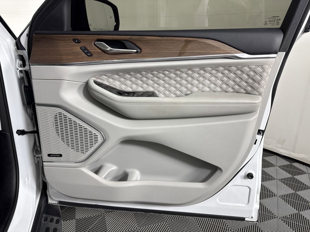 used 2022 Jeep Grand Cherokee L car, priced at $42,995