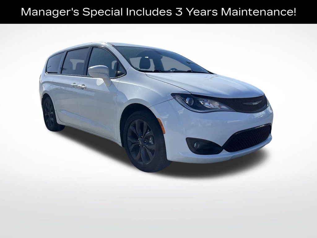 used 2018 Chrysler Pacifica car, priced at $10,554