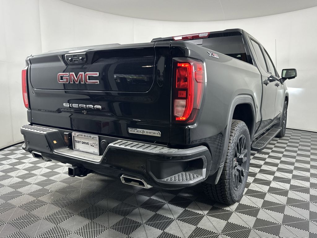 new 2025 GMC Sierra 1500 car, priced at $59,024