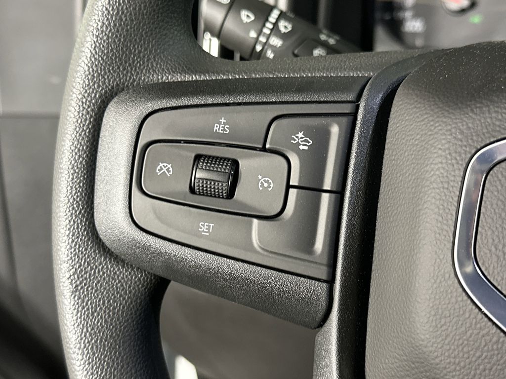 new 2025 GMC Sierra 1500 car, priced at $33,145