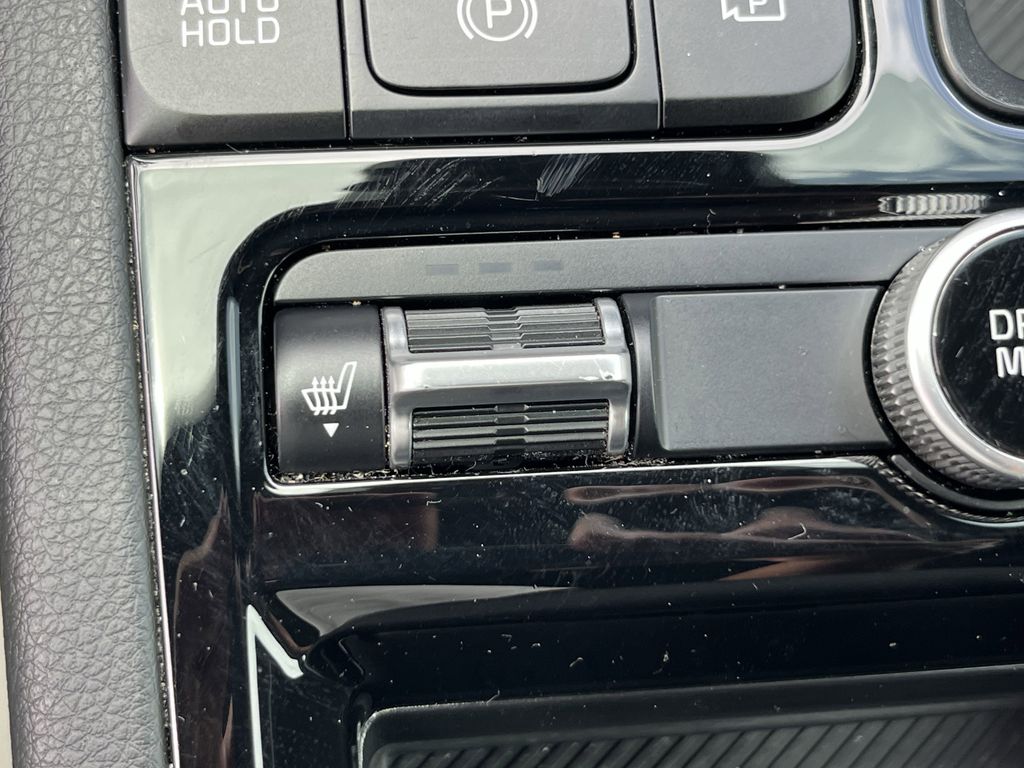used 2025 Kia K5 car, priced at $27,921