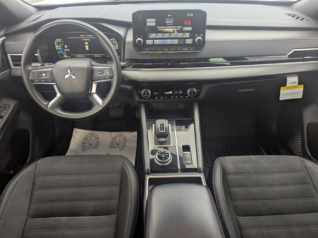 used 2023 Mitsubishi Outlander car, priced at $24,521
