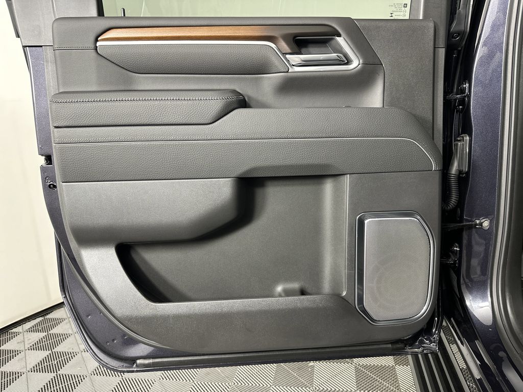 new 2025 GMC Sierra 2500HD car, priced at $86,034