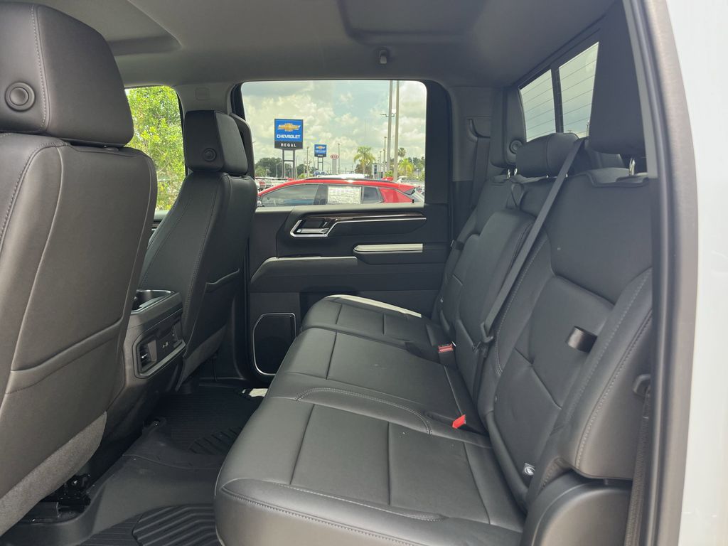new 2025 Chevrolet Silverado 2500HD car, priced at $66,003
